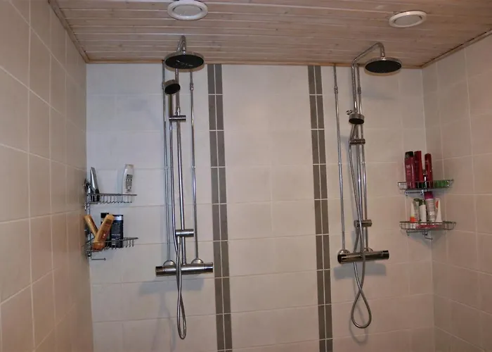 Kipinae Lomat - Majatalo Kipinae