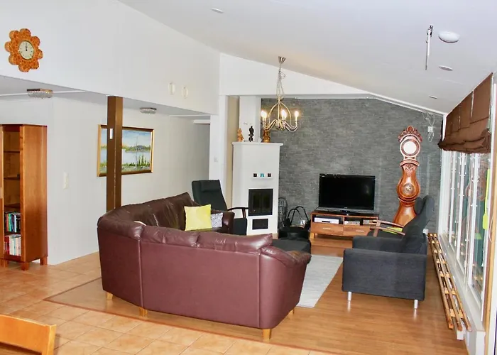 Kipinae Lomat - Majatalo Kipinae * سوتكامو